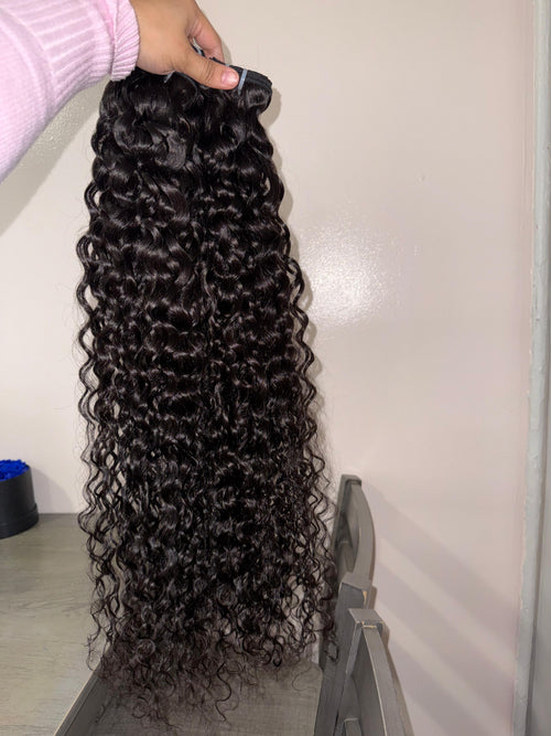 Water  wave bundles